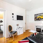 Guestready - Appartement Baigne De Lumiere Au 7E.